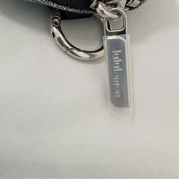 Lululemon Everywhere Belt Bag Nano Glitter Dark Silver NWT - Picture 7 of 10